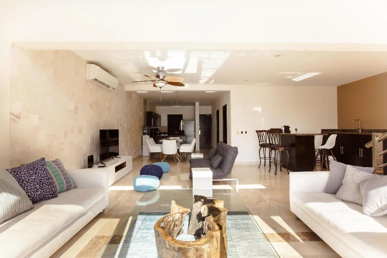 Apartment El Faro 304 Coral 3 Bdr Penthouse